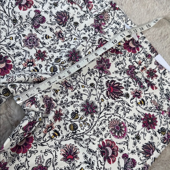 LOFT | The Riviera Cropped Floral Pant, Size 14 Petite, NWT - Picture 5 of 9